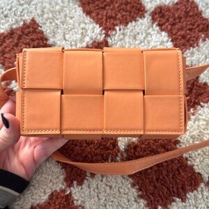 Woven crossbody purse